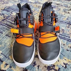 Air Force 270 Safari Nike